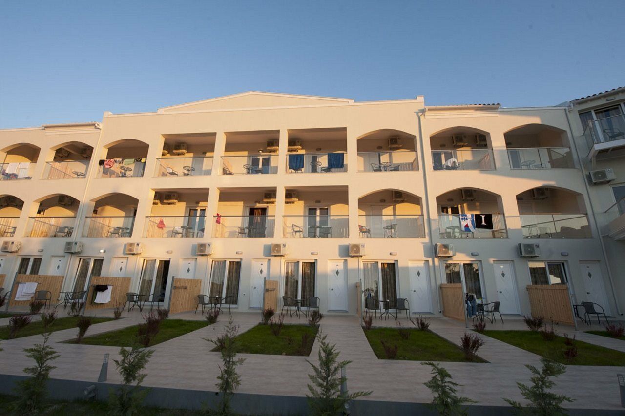 Saint George Palace Agios Georgios Pagon Exterior foto